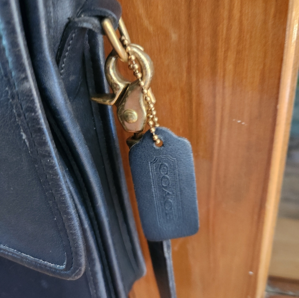 Coach Vintage Station Bag Black - Picture 3 of 4